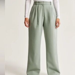 Abercrombie Sloane Tailored Pant